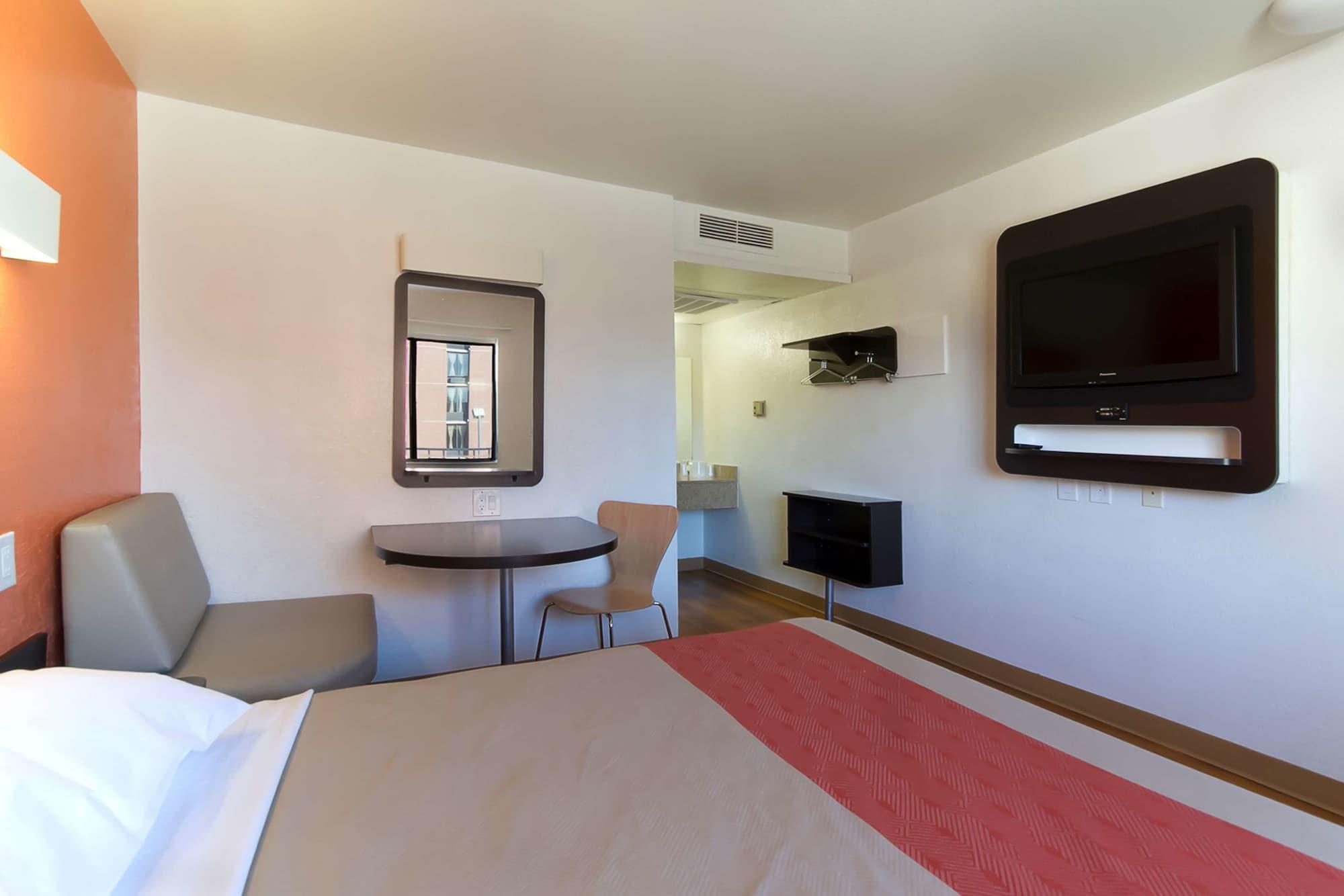 Motel 6-Capitol Heights, Md - Washington Largo Exterior foto